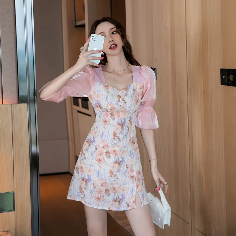 Make summer ~ s new stitching half sleeve skirt cultivate one's morality split small sweet wind French platycodon grandiflorum s
Make summer ~ s new stitching half sleeve skirt cultivate one's morality split small sweet wind French platycodon grandiflorum s