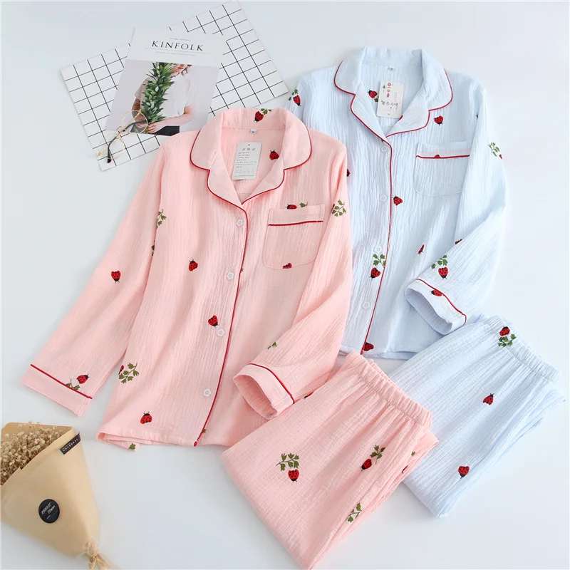 Women Cotton Gauze Pajamas Spring Ladybug Printing Pijamas Long Sleeve Trousers Sleepwear Loose Home Clothes 2 Piece Lounge Wear
Women Cotton Gauze Pajamas Spring Ladybug Printing Pijamas Long Sleeve Trousers Sleepwear Loose Home Clothes 2 Piece Lounge Wear