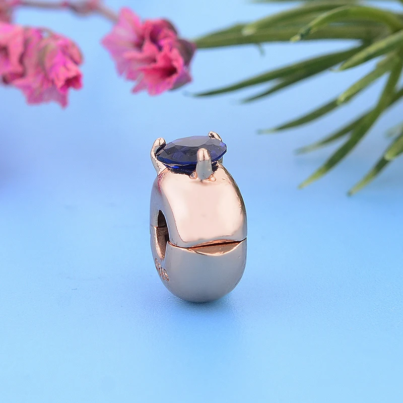 2021 подлинное 925 пробы серебро Игристые круг Клипсы из бисера Подвески браслет шарма ожерелья "сделай сам" для изготовления ювелирных издели...
2021 подлинное 925 пробы серебро Игристые круг Клипсы из бисера Подвески браслет шарма ожерелья "сделай сам" для изготовления ювелирных издели...