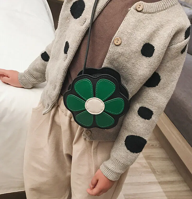 Kids Toddler Girls Cute Flower Shaped Handbags Beauty Zipper Shoulder Cross-body Bag Design Chic Messenger Bag
Kids Toddler Girls Cute Flower Shaped Handbags Beauty Zipper Shoulder Cross-body Bag Design Chic Messenger Bag