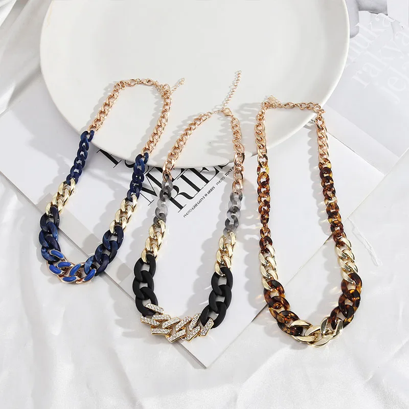 NEW Vintage Fashion Crystal Rhinestones Gradient Colorful Acrylic Metal Splicing Thick Chain Necklace Choker For Women Jewelry
NEW Vintage Fashion Crystal Rhinestones Gradient Colorful Acrylic Metal Splicing Thick Chain Necklace Choker For Women Jewelry