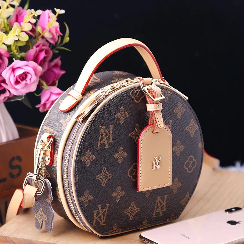 Genuine Leather Round Shape Bags for Women 2021 Fashion Shoulder Messenger Bag Ladies Fashionable Purses and Handbag Luis Vuitto
Genuine Leather Round Shape Bags for Women 2021 Fashion Shoulder Messenger Bag Ladies Fashionable Purses and Handbag Luis Vuitto