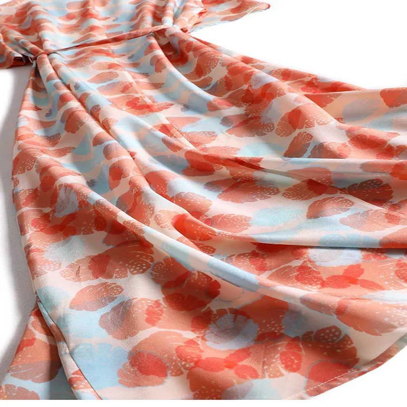 Lace Up French Harajuku CottageCore Dress Women's Summer 2021 New Fat Sister Large Loose Belly Covered Print Chiffon Skirt 
Lace Up French Harajuku CottageCore Dress Women's Summer 2021 New Fat Sister Large Loose Belly Covered Print Chiffon Skirt