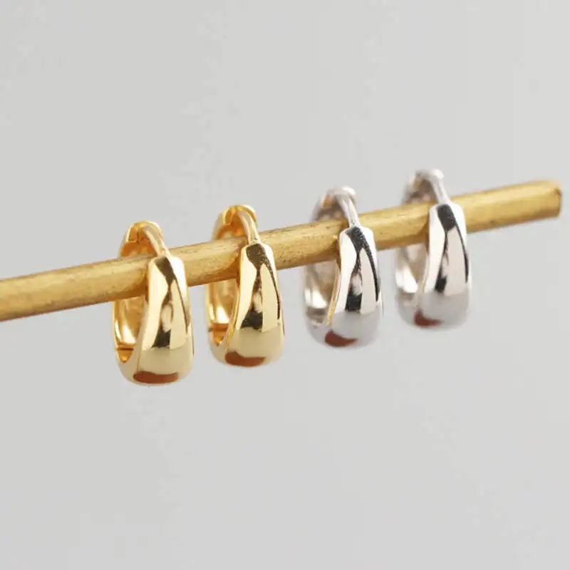 PONYKISS S925
PONYKISS S925