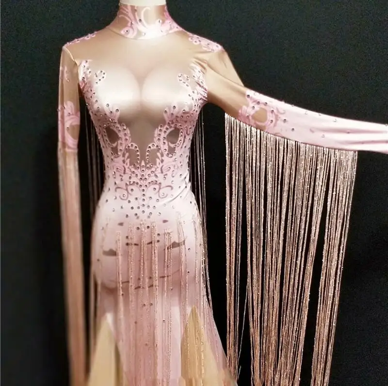Rhinestone Bodysuit Tassel Evening Dresses Birthday Festival Outfit Bar Dj Nightclub Dress DS Stage Clothing For Singers
Rhinestone Bodysuit Tassel Evening Dresses Birthday Festival Outfit Bar Dj Nightclub Dress DS Stage Clothing For Singers