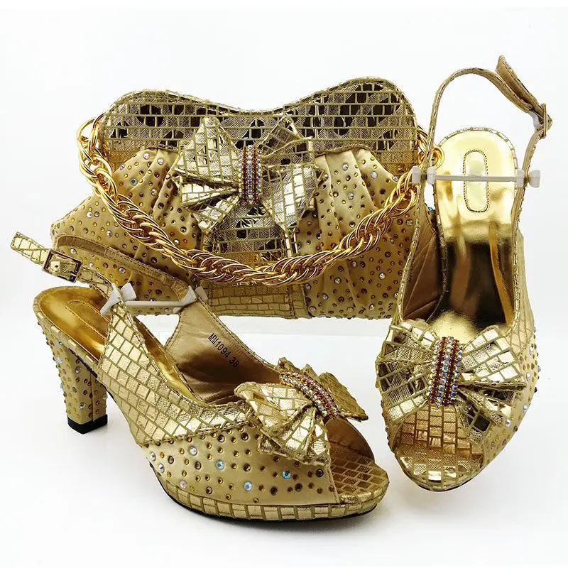 2020 Hot Sale High Heels Gold Shoes And Bag Set Summer Elegant Spike Heels Shoes And Bag Set For Wedding Large Size 38-43
2020 Hot Sale High Heels Gold Shoes And Bag Set Summer Elegant Spike Heels Shoes And Bag Set For Wedding Large Size 38-43