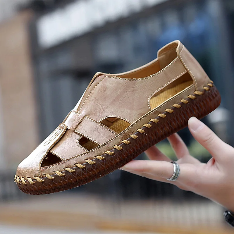 2021 New Summer Outdoor Men Sandals Fashion Casual Lightweight Leather Sandals Beach Non-Slip Wading Roma Sandals Big Size 48
2021 New Summer Outdoor Men Sandals Fashion Casual Lightweight Leather Sandals Beach Non-Slip Wading Roma Sandals Big Size 48