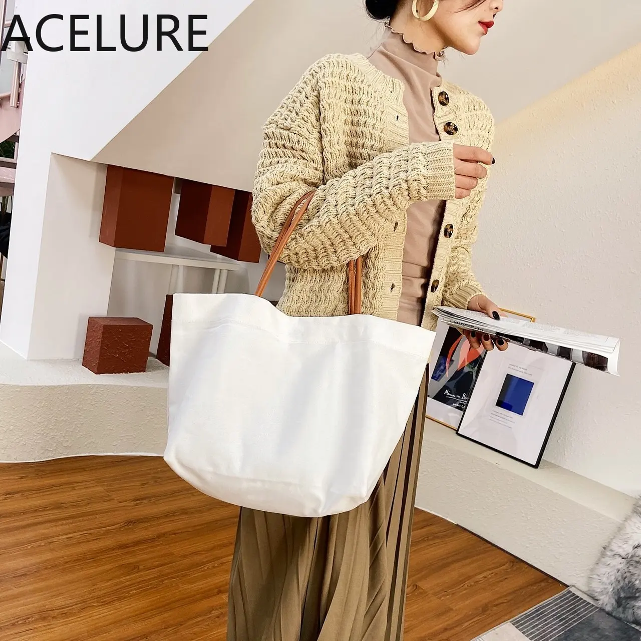 ACELURE Solid Color Lady Shopping Travel Bag Wallet Canvas Tote Bag for Women Large Capacity All-match Shoulder Messenger Bag
ACELURE Solid Color Lady Shopping Travel Bag Wallet Canvas Tote Bag for Women Large Capacity All-match Shoulder Messenger Bag
