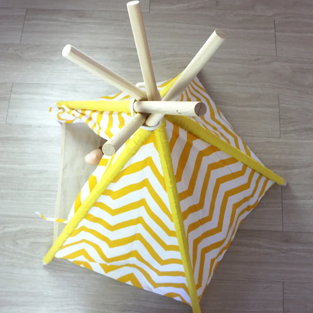 Chevron Canvas Dog Teepee No Cushion 24" Tall
Chevron Canvas Dog Teepee No Cushion 24" Tall