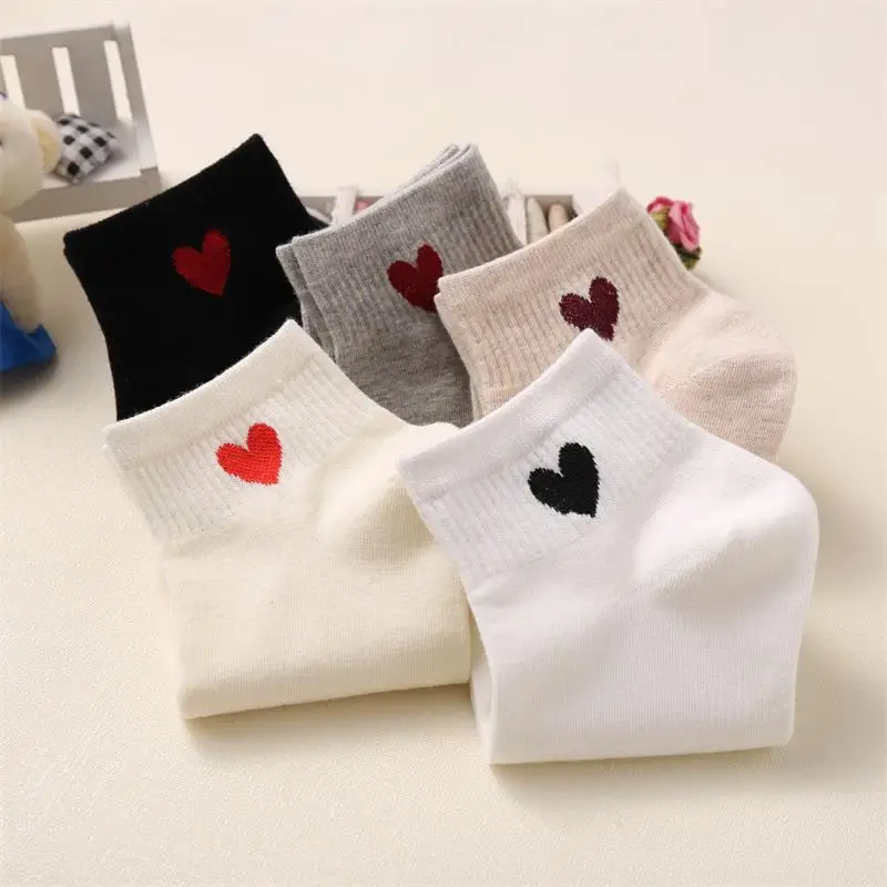 5 Pairs Of Socks Women's Boat Socks Spring And Autumn New Women's Cotton Socks Leisure Love Short Cylinder Sports Cotton Socks
5 Pairs Of Socks Women's Boat Socks Spring And Autumn New Women's Cotton Socks Leisure Love Short Cylinder Sports Cotton Socks