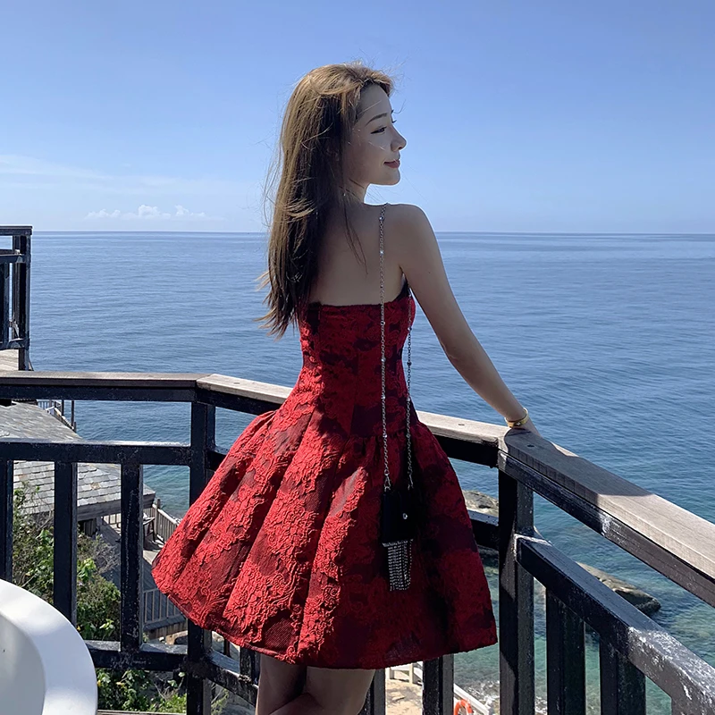 Summer Women Elegant Red Print Sleeveless Chest Wrapping Party Dress Vintage Casual High Waist A-line Beach Dress Vestidos 
Summer Women Elegant Red Print Sleeveless Chest Wrapping Party Dress Vintage Casual High Waist A-line Beach Dress Vestidos