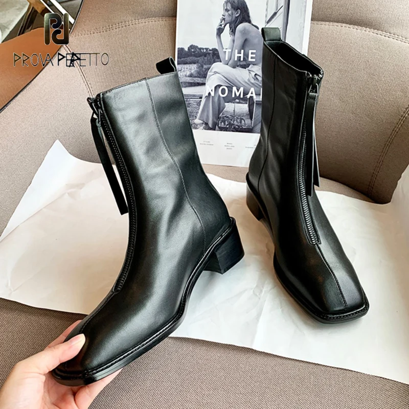 2020 Autumn Winter New Front Zipper Square Toe Motorcycle Boots Women's Genuine Leather Mid-heel FashionTemperament Martin Boots
2020 Autumn Winter New Front Zipper Square Toe Motorcycle Boots Women's Genuine Leather Mid-heel FashionTemperament Martin Boots