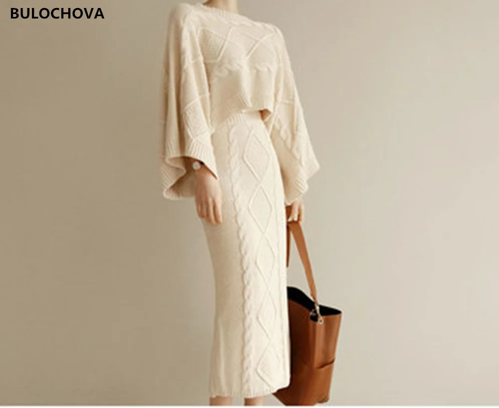 Womens Fashion Knitted Sweaters Suits 2021 Autumn Winter Women Bat Sleeve Tops + High Waist Split Long Skirt Set 2 Piece Sets
Womens Fashion Knitted Sweaters Suits 2021 Autumn Winter Women Bat Sleeve Tops + High Waist Split Long Skirt Set 2 Piece Sets