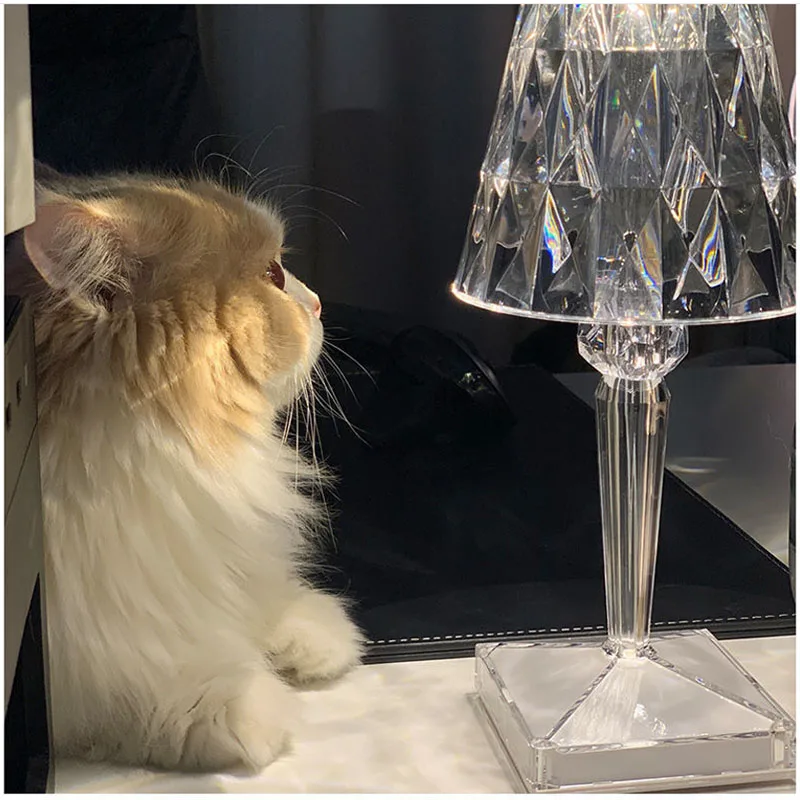 LED Crystal Projection Desk Lamp USB Charging Touch Sensor Restaurant Bar Decoration Table Lights Romantic Night Lamp Decor
LED Crystal Projection Desk Lamp USB Charging Touch Sensor Restaurant Bar Decoration Table Lights Romantic Night Lamp Decor