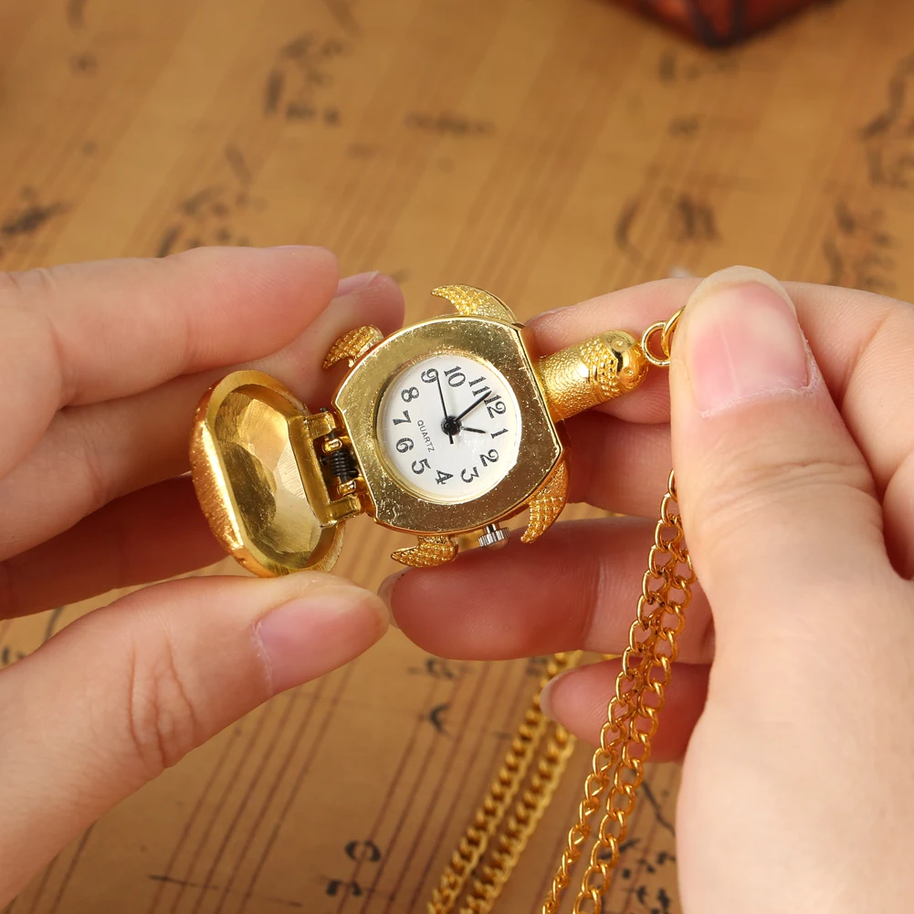 Golden Little Cute Tortoise Model Pocket Watch Concise Arabic Numerals Dial FOB Quartz Watches Slim Sweater Chain Pendant Clock
Golden Little Cute Tortoise Model Pocket Watch Concise Arabic Numerals Dial FOB Quartz Watches Slim Sweater Chain Pendant Clock