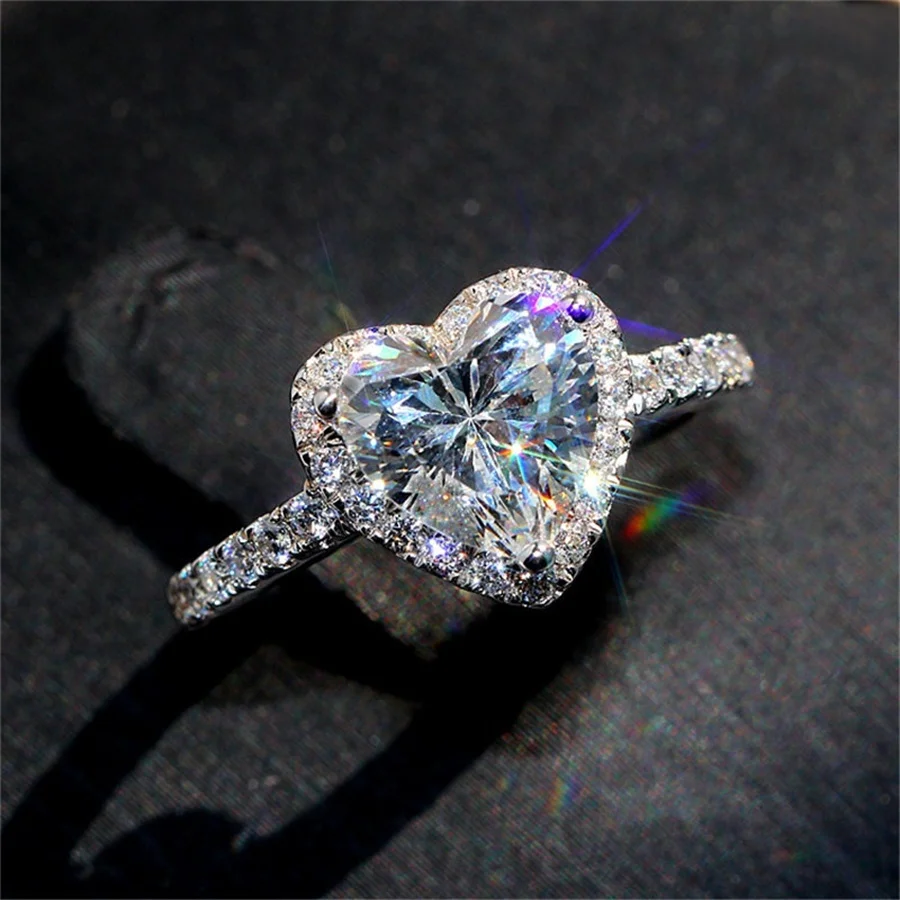 New Luxury Heart-shaped Crystal Ring Fashion Shiny Silver Wedding Engagement Bride Jewelry Cubic Zircon Elegant Ring Adjustable
New Luxury Heart-shaped Crystal Ring Fashion Shiny Silver Wedding Engagement Bride Jewelry Cubic Zircon Elegant Ring Adjustable