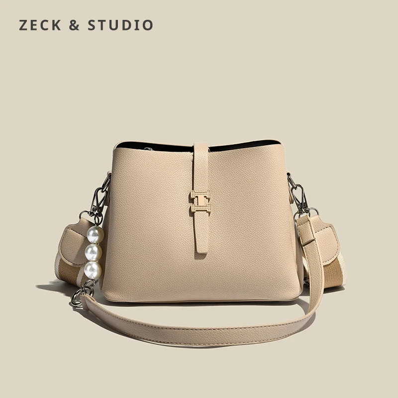 Designer Mini PU Leather Bucket Crossbody Bags with short handles for Women 2021 Fashion Branded Trendy Luxury Shoulder Handbags
Designer Mini PU Leather Bucket Crossbody Bags with short handles for Women 2021 Fashion Branded Trendy Luxury Shoulder Handbags