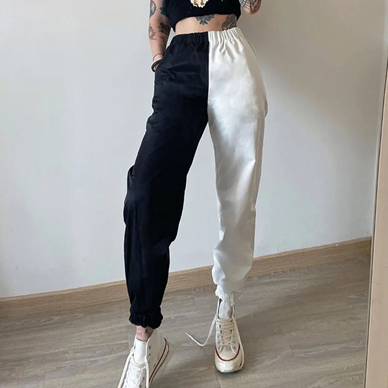 Pants & Capris 
Pants & Capris