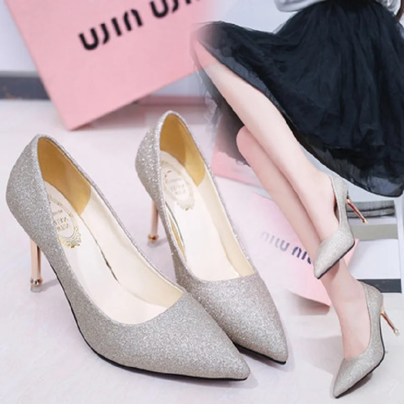 2019 spring and autumn new high-heeled shoes with sequins pointed shallow mouth sexy fashion women's shoes
2019 spring and autumn new high-heeled shoes with sequins pointed shallow mouth sexy fashion women's shoes
