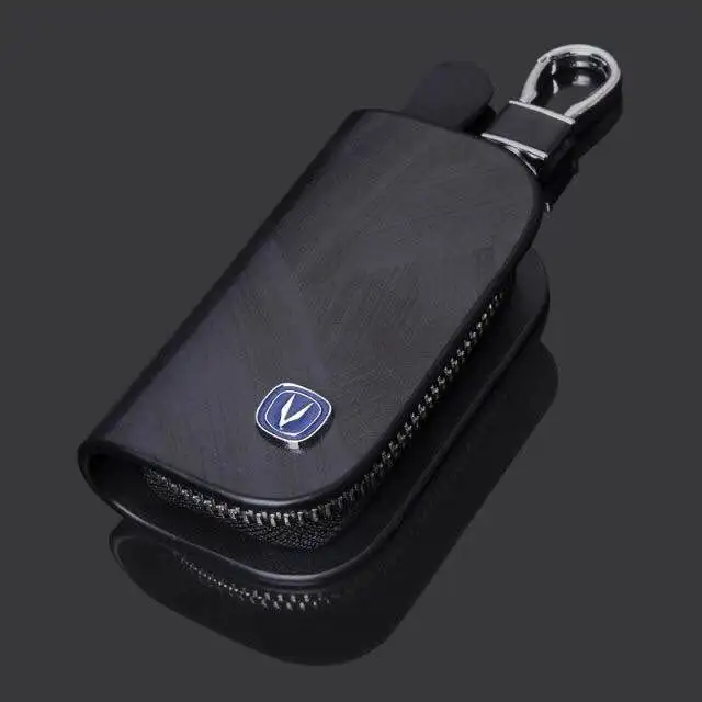 Leather Car Key case For Changan Eado XT CS35 CS75 CS85 CS95 Car Styling Remote Key Cover With Car Logo 
Leather Car Key case For Changan Eado XT CS35 CS75 CS85 CS95 Car Styling Remote Key Cover With Car Logo