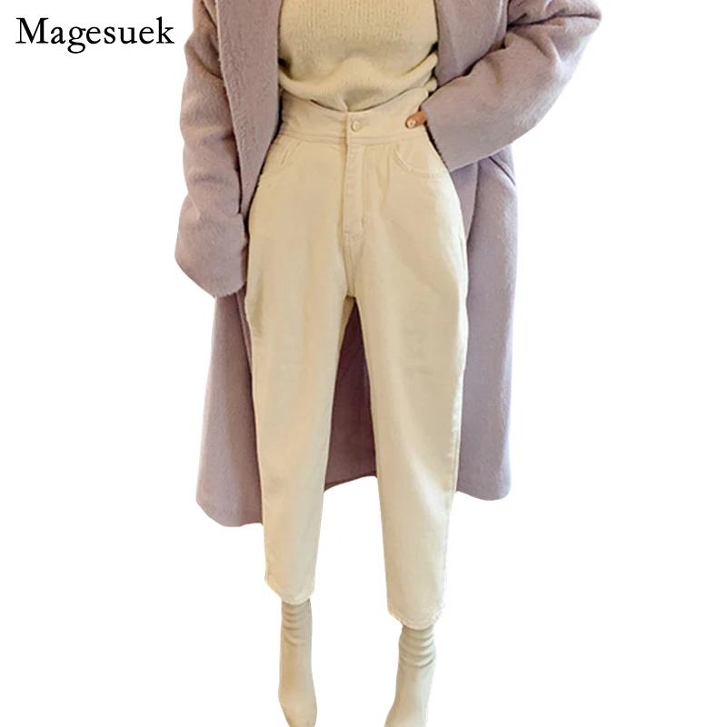2020 Autumn Harem Jeans Pants Fashion High Waist Loose White Denim Jeans Women Casual Solid Color Women Pants Pantalon 10391
2020 Autumn Harem Jeans Pants Fashion High Waist Loose White Denim Jeans Women Casual Solid Color Women Pants Pantalon 10391