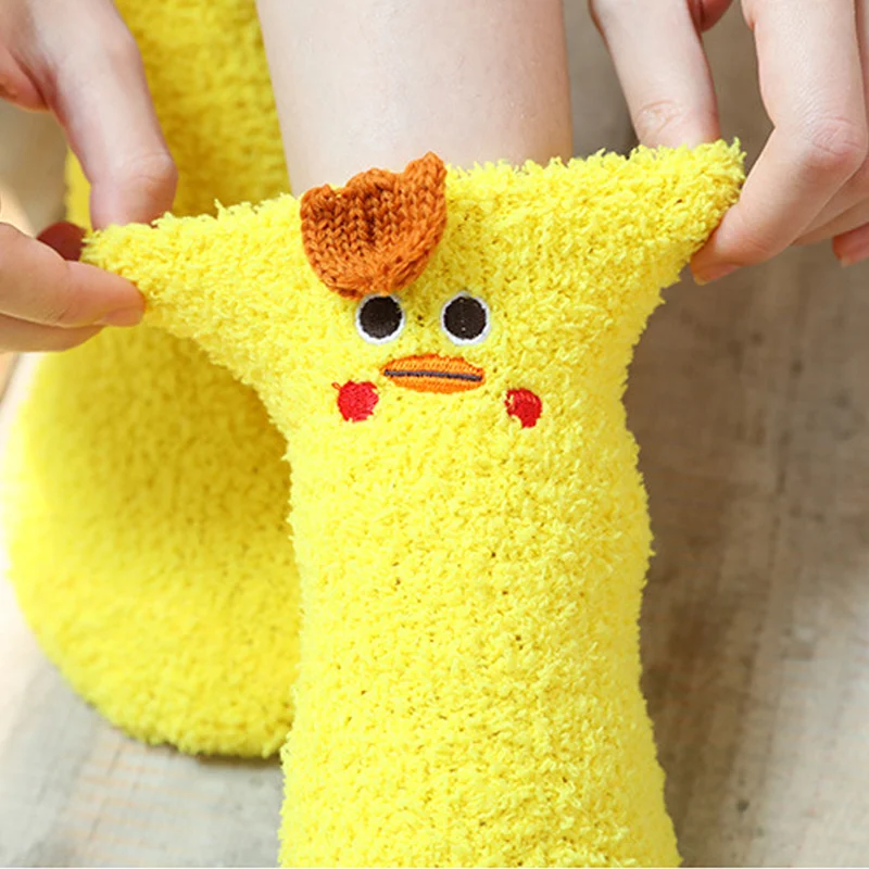 Women Slippers for Home Christmas Socks Warm Floor Slippers Print Stripe Non-Slip Soft Winter Socks for Girls Cute Mid
Women Slippers for Home Christmas Socks Warm Floor Slippers Print Stripe Non-Slip Soft Winter Socks for Girls Cute Mid