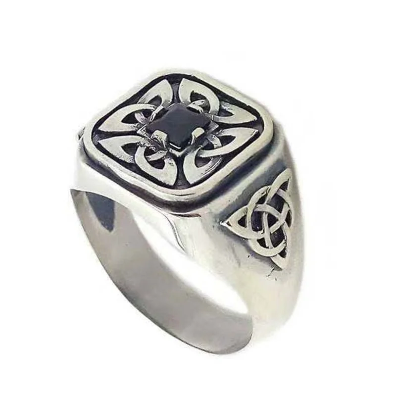 2023 Trend Fashion Vintage Square Silver Carved Men's Ring Male Ring Cool Gothic Accessories Engagement Ring Mens Jewellery
2023 Trend Fashion Vintage Square Silver Carved Men's Ring Male Ring Cool Gothic Accessories Engagement Ring Mens Jewellery