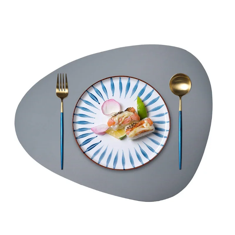 Из искусственной кожи Коврик для стола, водонепроницаемый Теплоизоляционный нескользящий коврик, мягкая моющаяся Подставка под миску 
Из искусственной кожи Коврик для стола, водонепроницаемый Теплоизоляционный нескользящий коврик, мягкая моющаяся Подставка под миску