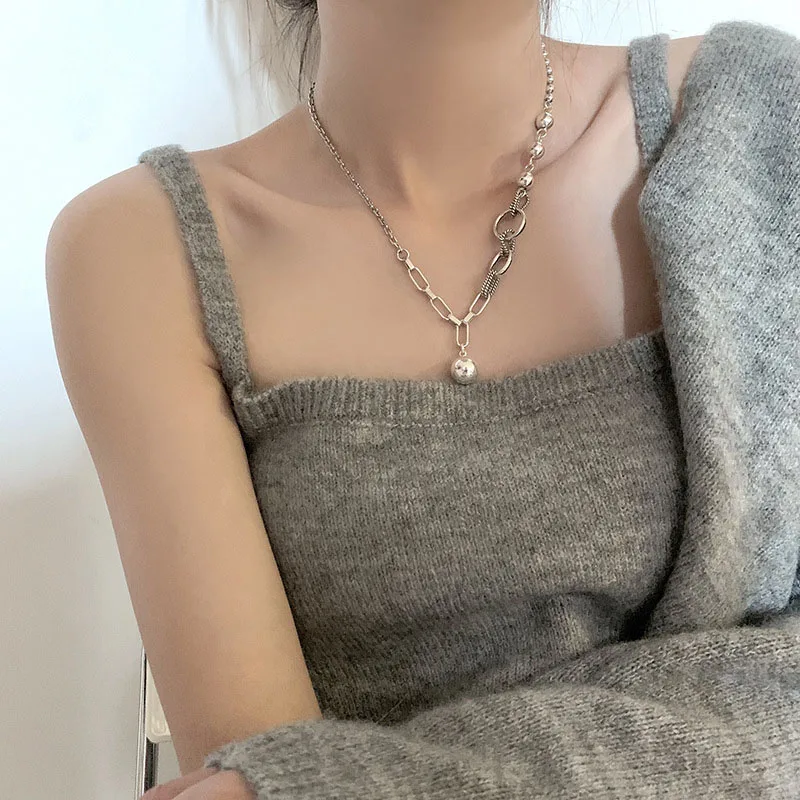 Fashion Asymmetric Lock Necklace for Women Twist Silver Color Chunky Thick Lock Choker Chain Necklaces Party Jewelry
Fashion Asymmetric Lock Necklace for Women Twist Silver Color Chunky Thick Lock Choker Chain Necklaces Party Jewelry