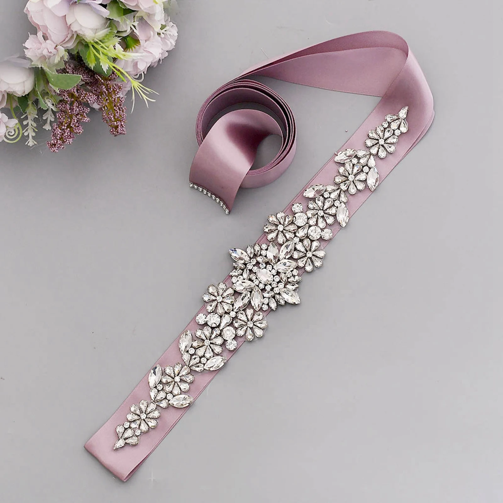 TRiXY S325 Rhinestone Wedding Belts for Women Sash for Bridal Dress Champagne Dress Sash Formal Gown Bridal Sash Jewel Belt 
TRiXY S325 Rhinestone Wedding Belts for Women Sash for Bridal Dress Champagne Dress Sash Formal Gown Bridal Sash Jewel Belt
