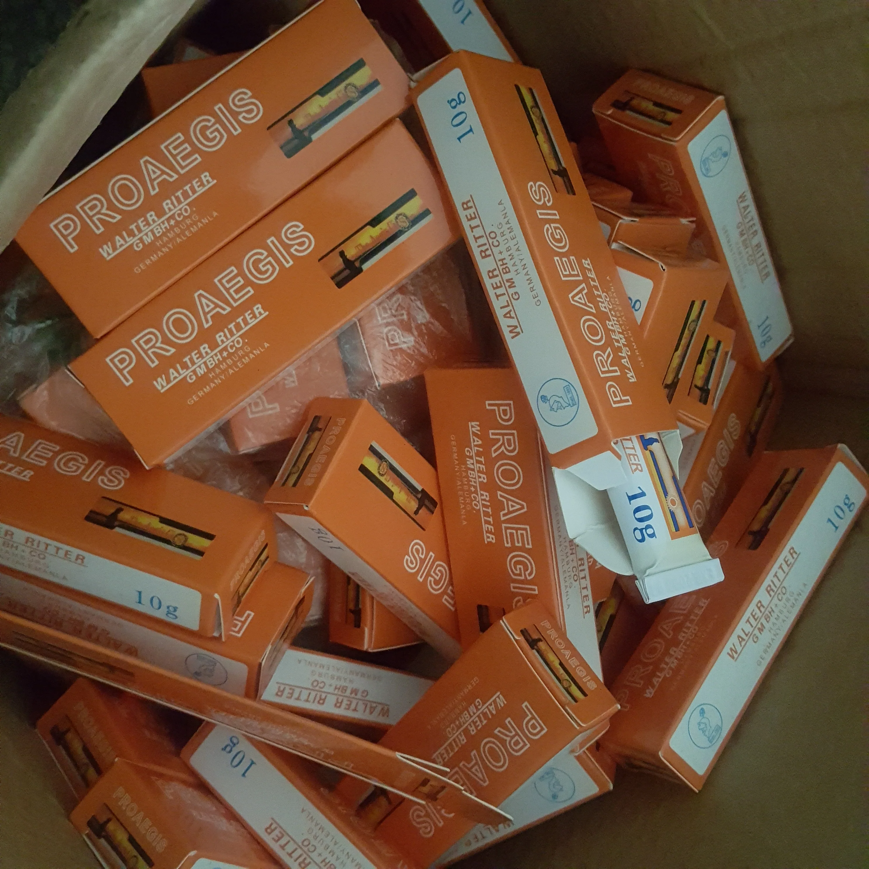 39% Before Tattoo Care cream Gel for operation Piercing Semi permanent makeup eyebrow Lip body Skin 10G
39% Before Tattoo Care cream Gel for operation Piercing Semi permanent makeup eyebrow Lip body Skin 10G