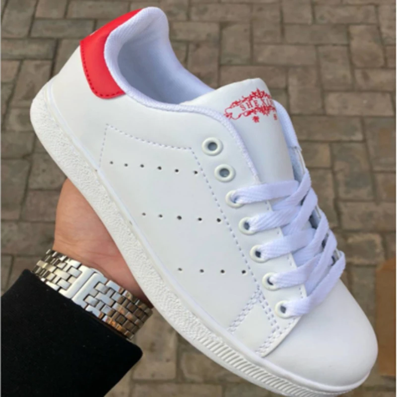 Кроссовки мужские легкие на плоской подошве, Классическая Повседневная Уличная обувь, удобные кеды, белые
Кроссовки мужские легкие на плоской подошве, Классическая Повседневная Уличная обувь, удобные кеды, белые