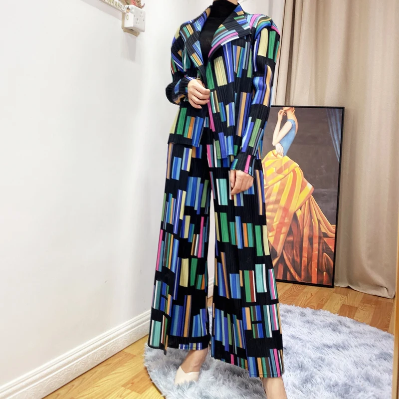 Cardigan Office Lady Style Coat 2021 New Summer Jackets Lapel Full Sleeve Multicolor Striped Full Sleeve Loose 
Cardigan Office Lady Style Coat 2021 New Summer Jackets Lapel Full Sleeve Multicolor Striped Full Sleeve Loose
