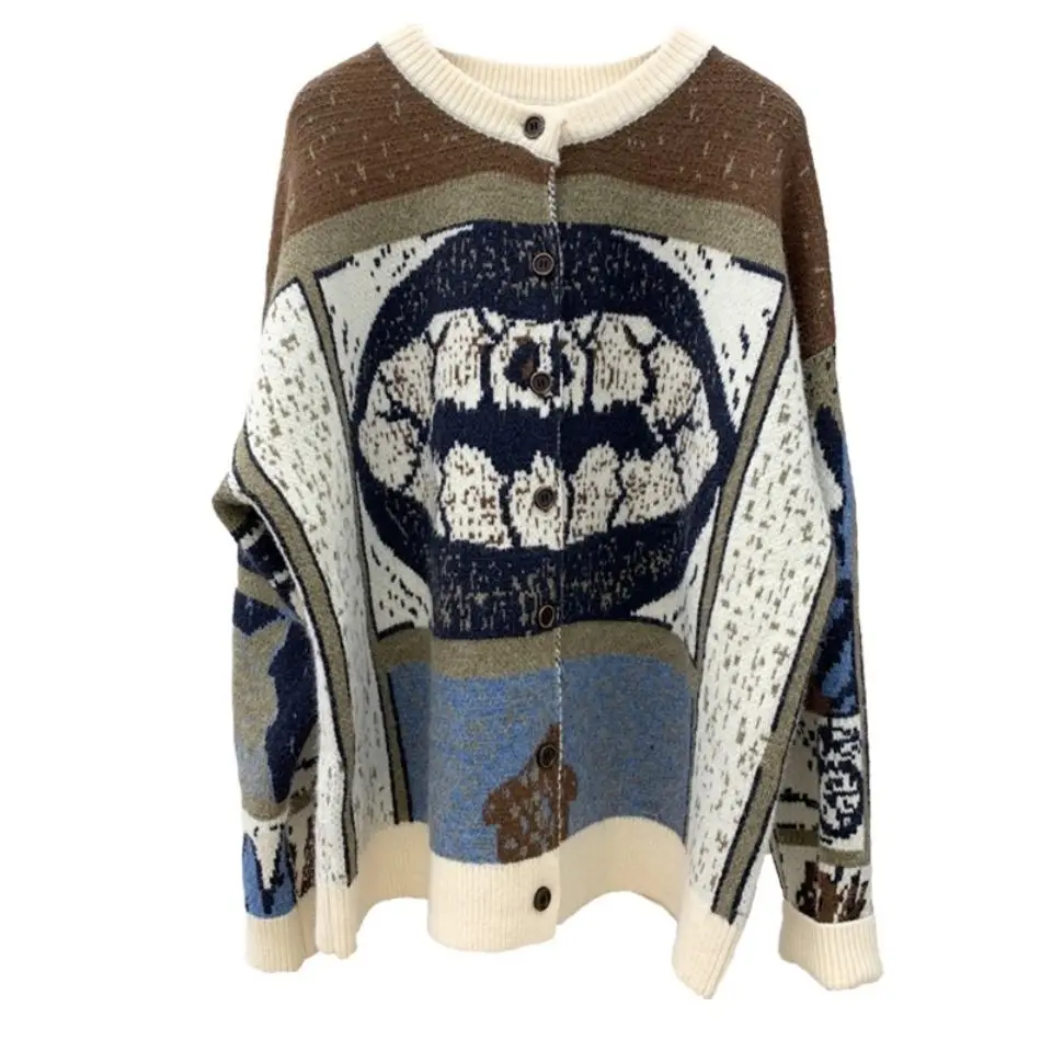 Fashionable Retro Contrast Jacquard Totem Knitted Cardigan Women's Warm Casual Sweater in Autumn and Winter
Fashionable Retro Contrast Jacquard Totem Knitted Cardigan Women's Warm Casual Sweater in Autumn and Winter