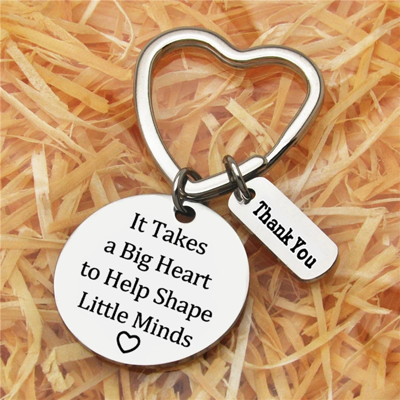 Брелок с подвеской в виде сердца для учителей
Брелок с подвеской в виде сердца для учителей