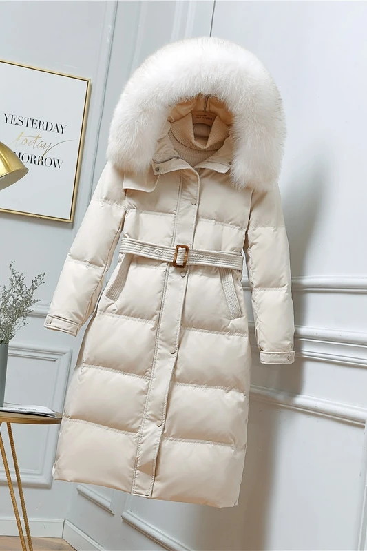 Medium-long Women Parkas 2020 New Autumn Winter Warm Hooded Jackets Real Fox Fur Collar White Duck Down Coat Long Sleeve Outwear 
Medium-long Women Parkas 2020 New Autumn Winter Warm Hooded Jackets Real Fox Fur Collar White Duck Down Coat Long Sleeve Outwear
