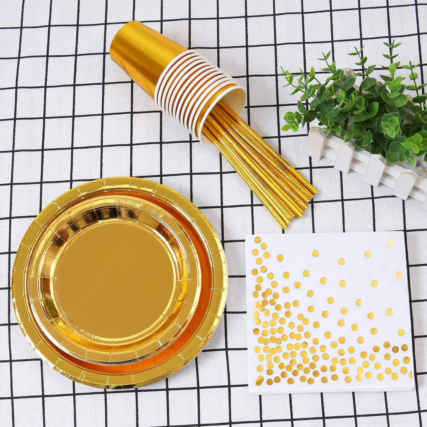 Disposable tableware golden rose gold birthday party supplies party bronzing tableware paper plate napkin paper cup baby shower
Disposable tableware golden rose gold birthday party supplies party bronzing tableware paper plate napkin paper cup baby shower