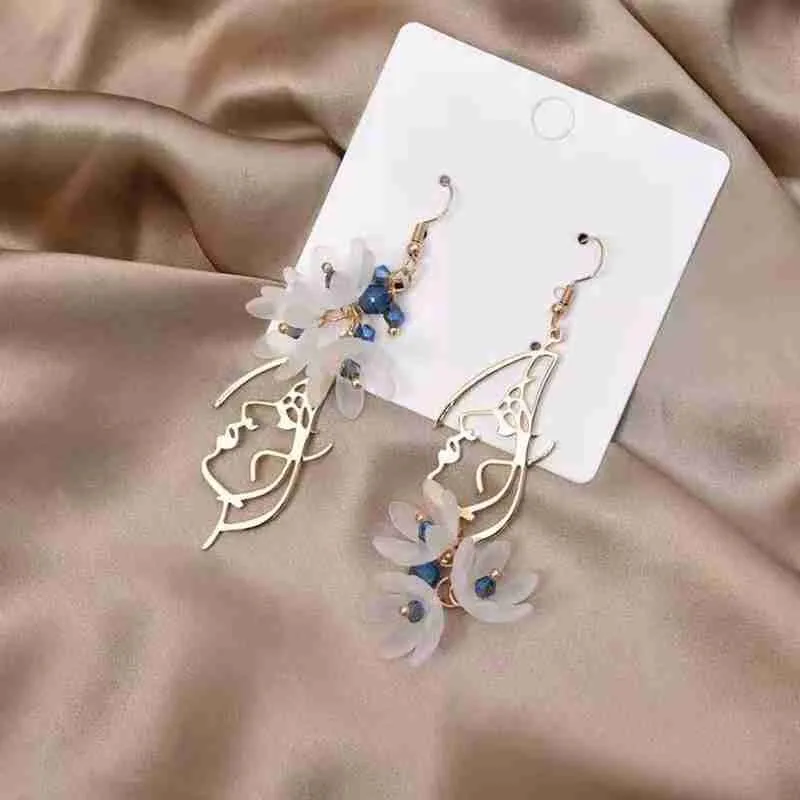 Long Tassel Asymmetric Earrings Female Face Flower Party Birthday Wild Elegant Creative Gift Drop Earring Petals Fairy Supe K7C3
Long Tassel Asymmetric Earrings Female Face Flower Party Birthday Wild Elegant Creative Gift Drop Earring Petals Fairy Supe K7C3