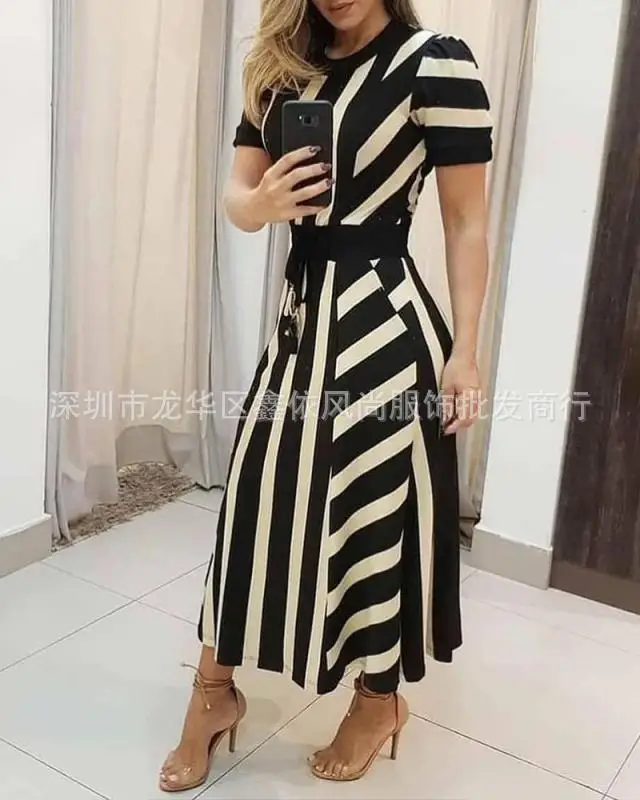2021 new summer striped long short sleeve women's round neck dress
2021 new summer striped long short sleeve women's round neck dress