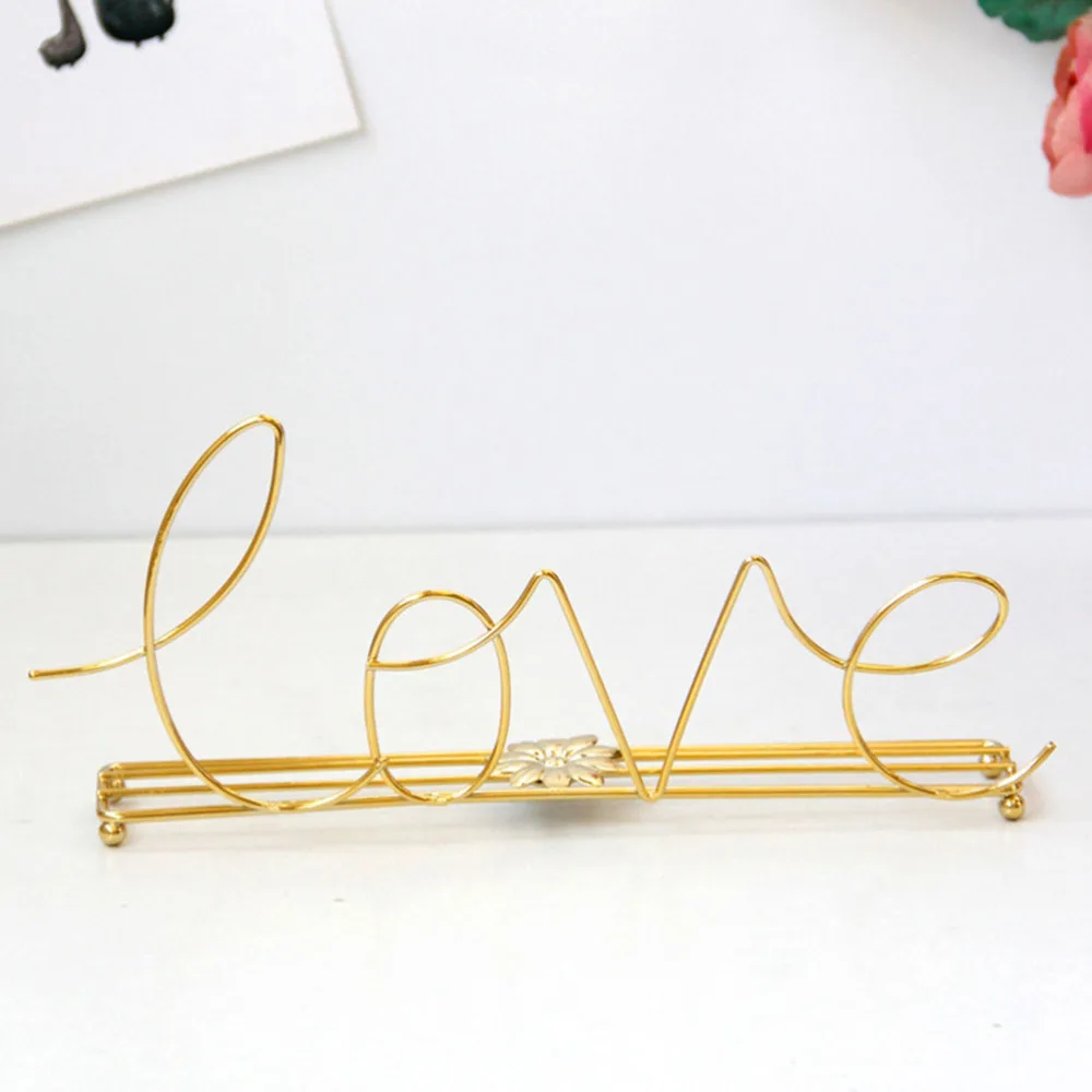 1pc Adorable Desktop Ornament Wedding Decorations Party Supply (Golden) 
1pc Adorable Desktop Ornament Wedding Decorations Party Supply (Golden)