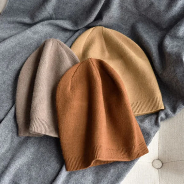 Simple Elegant Knit Hat Soft Comfortable Cap Elastic Winter Warming Hat Universal for Men Women ALS88
Simple Elegant Knit Hat Soft Comfortable Cap Elastic Winter Warming Hat Universal for Men Women ALS88