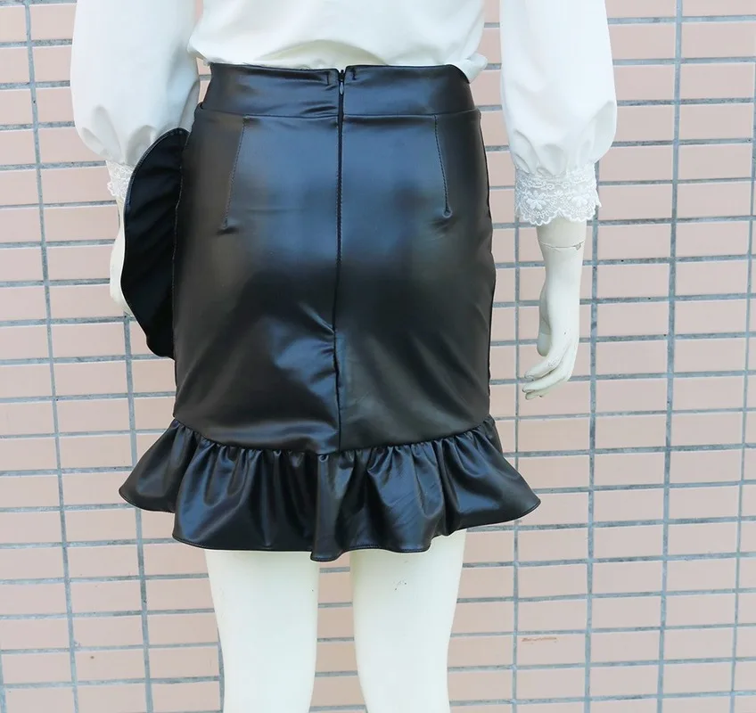 Summer Women Sexy Black Mini Skirts Y2k Street Fashion Short Dress Indie High Waist 2021 New Vintage Spring Goth Pleated Skirt
Summer Women Sexy Black Mini Skirts Y2k Street Fashion Short Dress Indie High Waist 2021 New Vintage Spring Goth Pleated Skirt