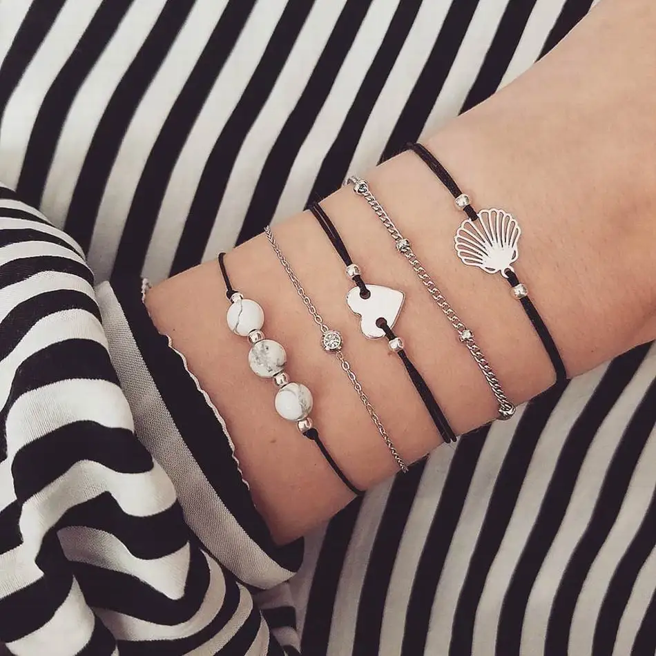 Fashion Bohemia Shell Beads Charm Bracelets for Woman Golden Hollow Love Crystal Rope Chain Bracelet Set Female Jewelry Gifts
Fashion Bohemia Shell Beads Charm Bracelets for Woman Golden Hollow Love Crystal Rope Chain Bracelet Set Female Jewelry Gifts