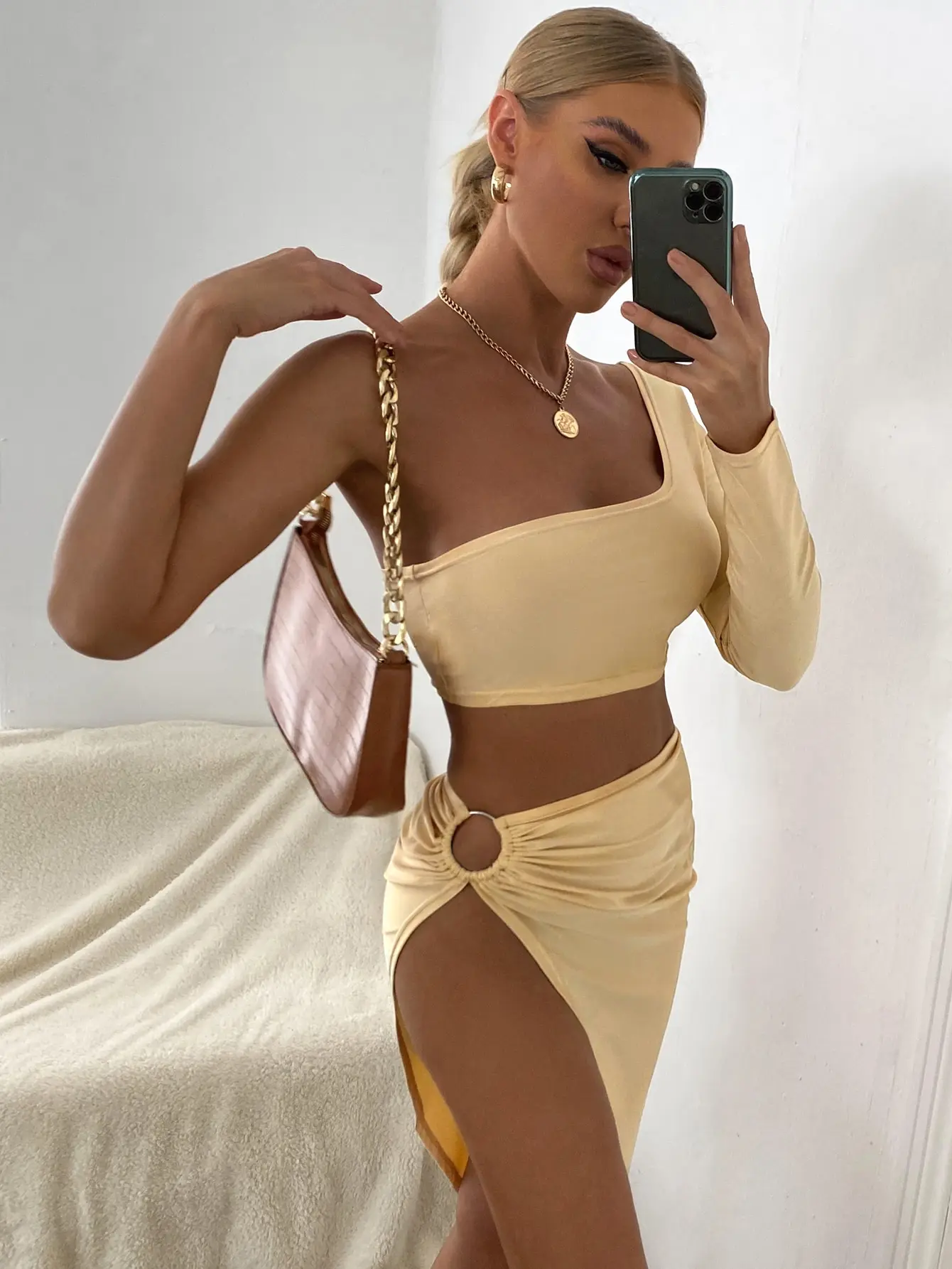 Two-piece Outfits Glamorous, Sexy Dusty Pink Women One Shoulder Top & O-ring Asymmetric Skirt Asymmetrical, Ring
Two-piece Outfits Glamorous, Sexy Dusty Pink Women One Shoulder Top & O-ring Asymmetric Skirt Asymmetrical, Ring