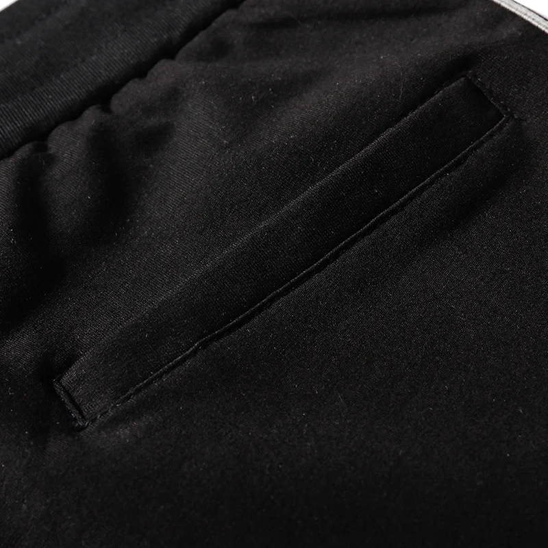 2021 GUwoman Mens Joggers Casual Pants Fitness Men Sportswear Tracksuit Bottoms Skinny Sweatpants Trousers woman Black Pants
2021 GUwoman Mens Joggers Casual Pants Fitness Men Sportswear Tracksuit Bottoms Skinny Sweatpants Trousers woman Black Pants