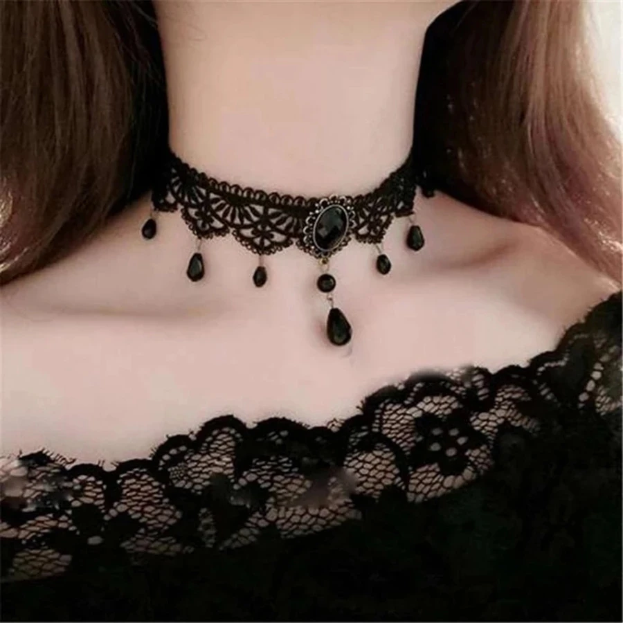 New Collares Sexy Gothic Chokers Crystal Black Lace Neck Choker Necklace Vintage Tassel Chain Women Chocker Steampunk Jewelry
New Collares Sexy Gothic Chokers Crystal Black Lace Neck Choker Necklace Vintage Tassel Chain Women Chocker Steampunk Jewelry