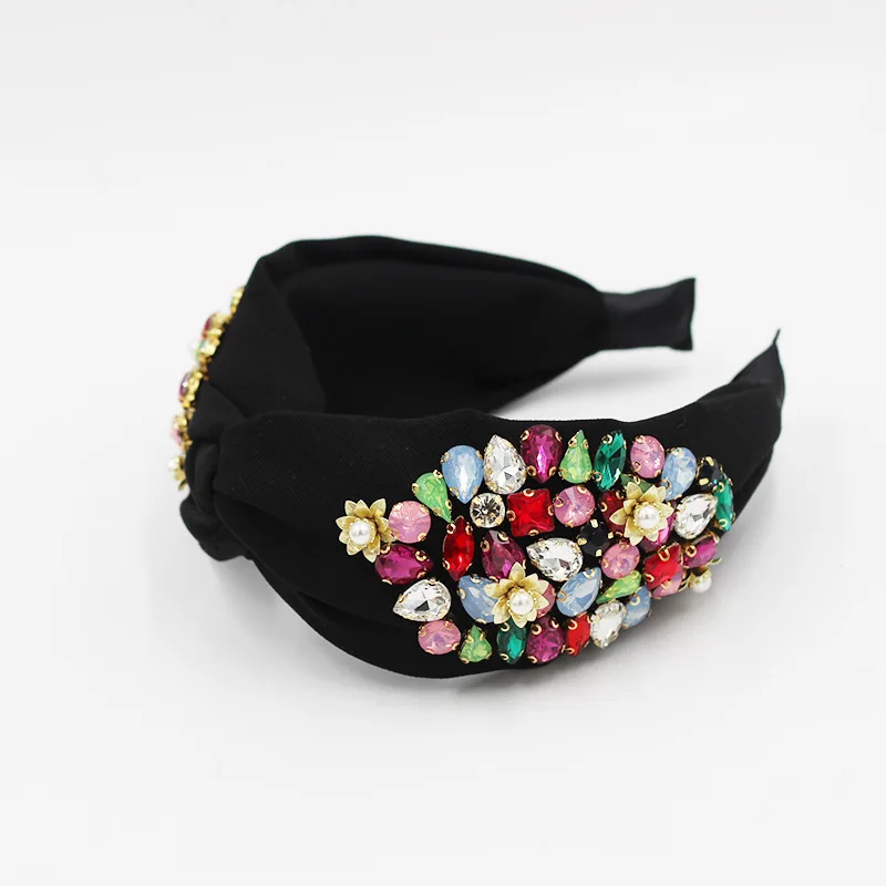 New fashion baroque palace style inlaid color rhinestone pearl headband ladies prom catwalk hair accessories
New fashion baroque palace style inlaid color rhinestone pearl headband ladies prom catwalk hair accessories