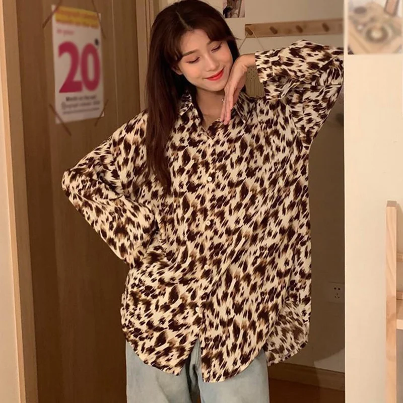 2021 Newest Women's Summer T-Shirts Sexy Long Sleeve Leopard Blouses Ladies Summer Streetwear Female Loose T-shirt Tops
2021 Newest Women's Summer T-Shirts Sexy Long Sleeve Leopard Blouses Ladies Summer Streetwear Female Loose T-shirt Tops