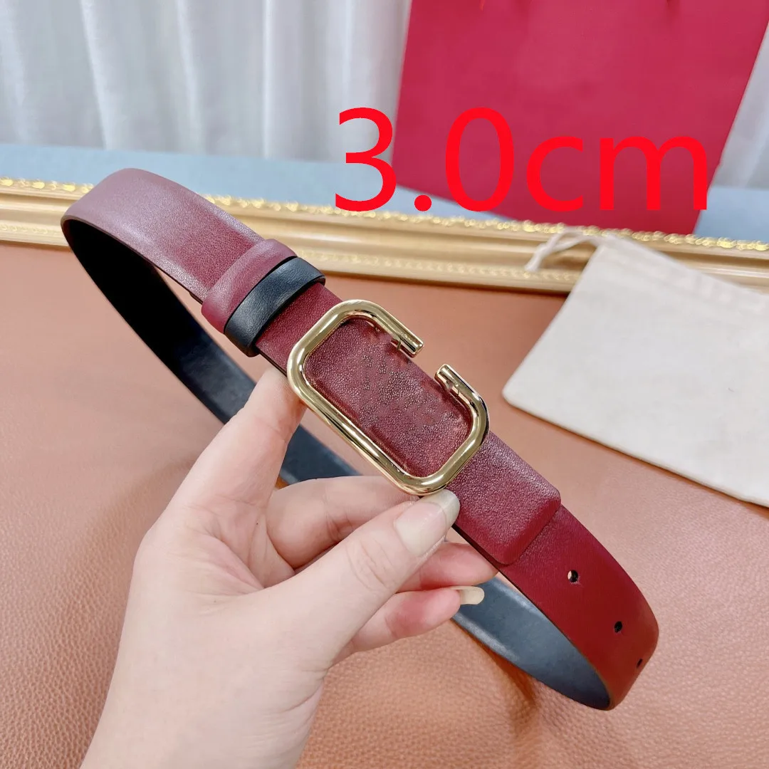 High-quality new Leather Belt Women Waist Luxury Belts for Jeans Dresses Diamond Woman Gold Buckle Girls Ladies Fashion Decora
High-quality new Leather Belt Women Waist Luxury Belts for Jeans Dresses Diamond Woman Gold Buckle Girls Ladies Fashion Decora