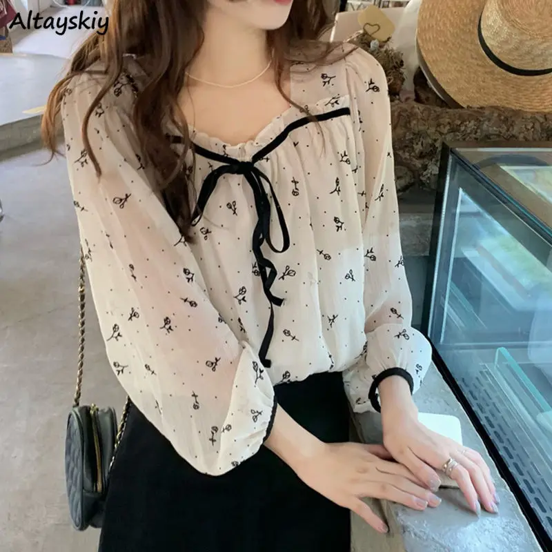 Women Blouses Sweet Student Long Sleeve Shirts Loose Square Collar Sun Protection Chiffon Top Summer Elegant Cute Floral Blusas
Women Blouses Sweet Student Long Sleeve Shirts Loose Square Collar Sun Protection Chiffon Top Summer Elegant Cute Floral Blusas